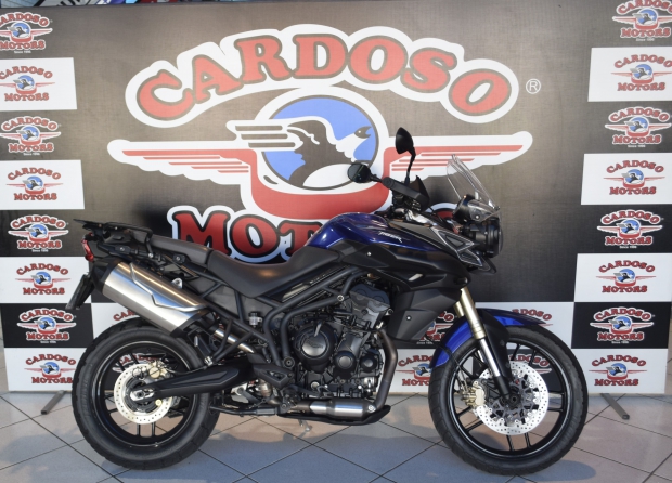 Motos