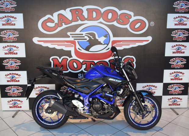 Motos