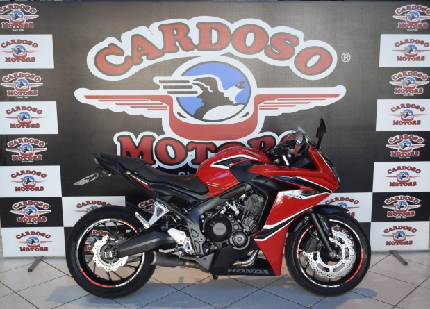 Motos