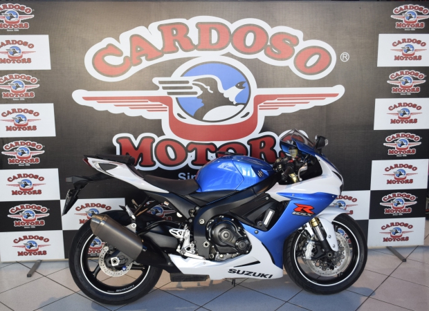 Motos