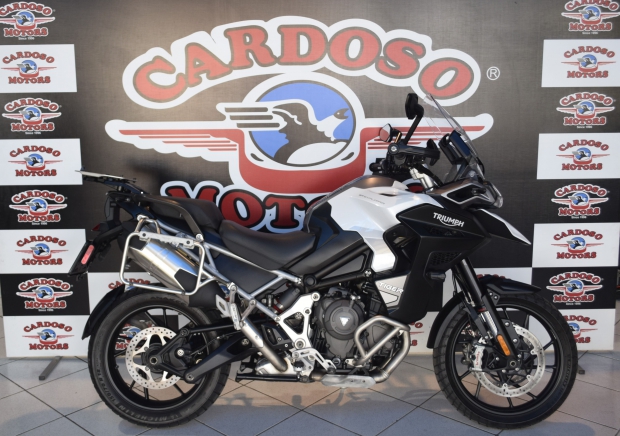 Motos
