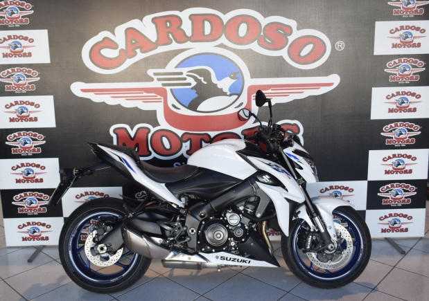 Motos