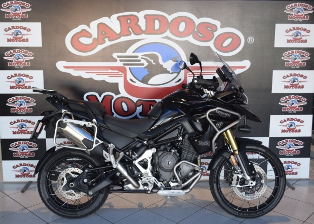 Motos