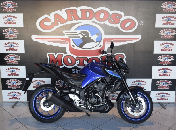 Motos