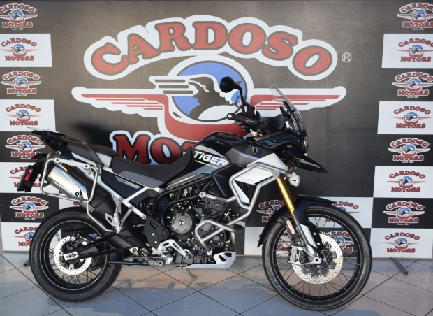 Motos