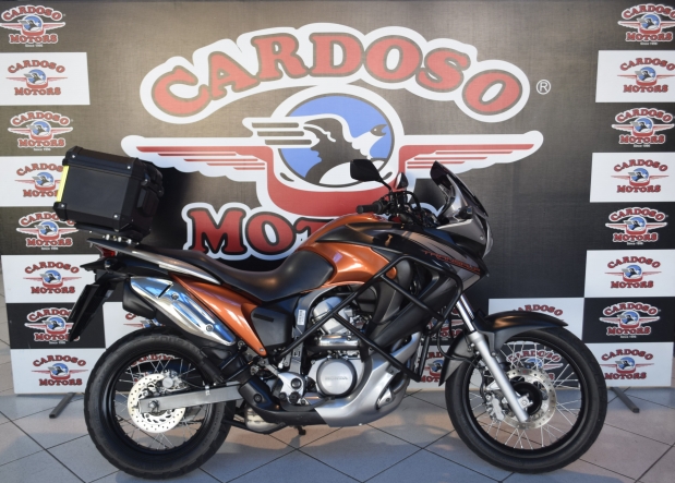 Motos