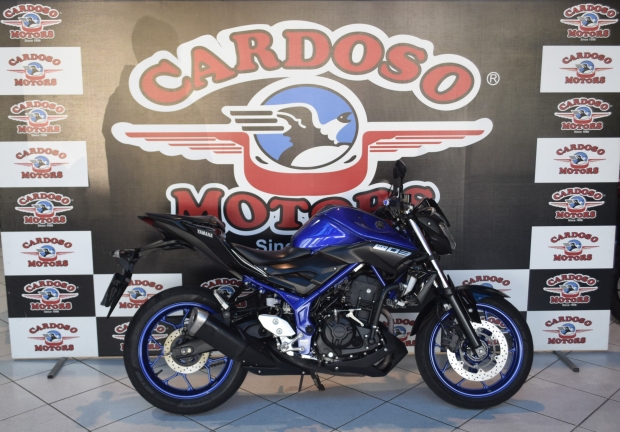 Motos