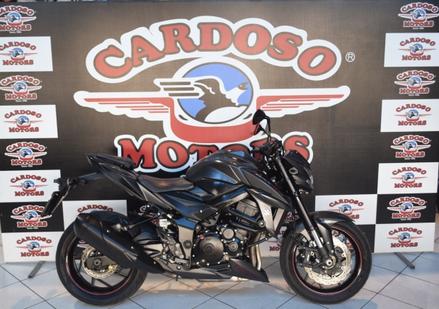 Motos