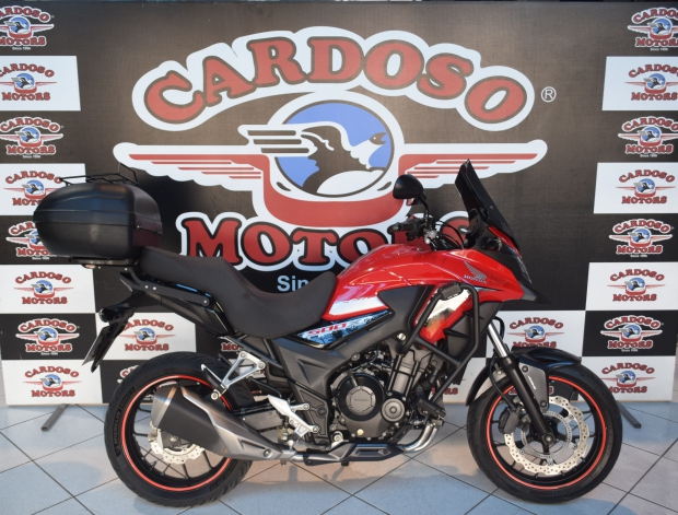 Motos